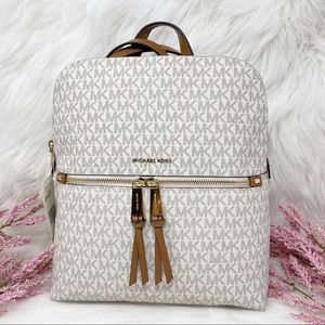 Micheal Kors Rhea Zip Medium Slim Backpack